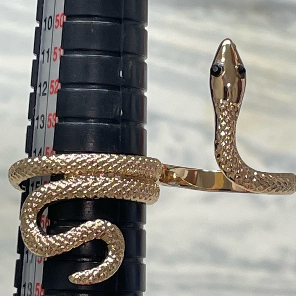Unique Gold Tone Double Finger Snake Ring Size 7.75 Serpent Wrap Statement Ring - Picture 5 of 15